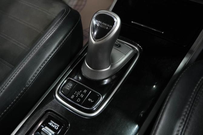 Mitsubishi Outlander III Рестайлинг 3 с пробегом 2020 года, цена 3 099 000 рублей, 168000 км, внедорожник, Автокод Объявления