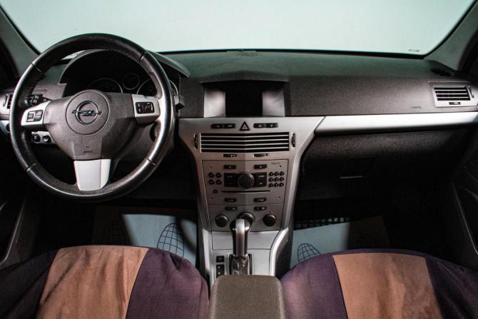 Opel Astra H с пробегом 2010 года, цена 569 000 рублей, 293000 км, хэтчбек, Автокод Объявления
