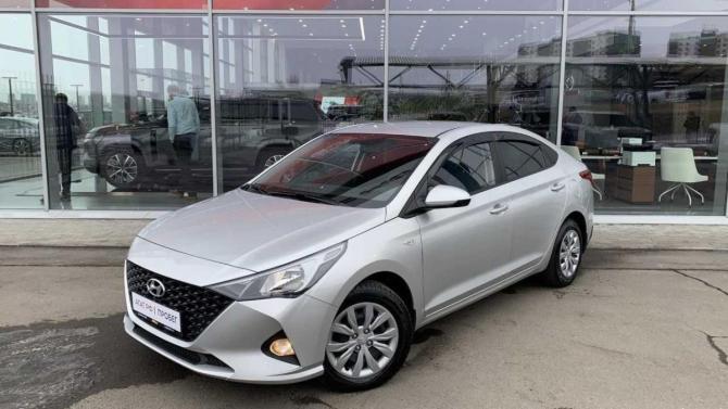 Hyundai Solaris II Рестайлинг с пробегом 2021 года, цена 1 500 000 рублей, 52538 км, седан, Автокод Объявления