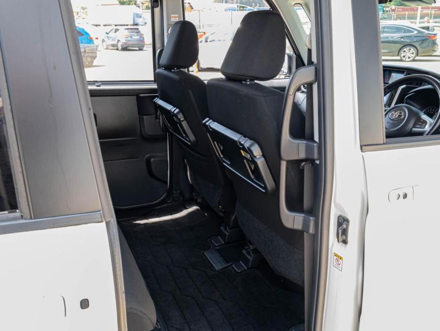 Toyota Roomy I Краснодар  - изображение 11
