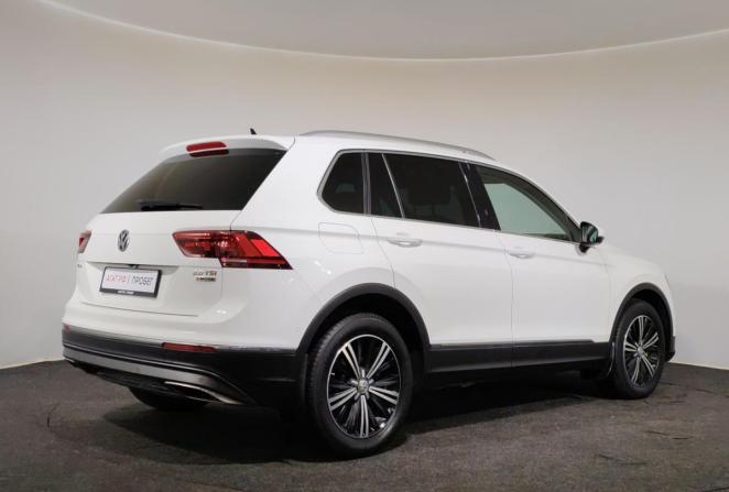 Volkswagen Tiguan II с пробегом 2017 года, цена 2 400 000 рублей, 175235 км, внедорожник, Автокод Объявления