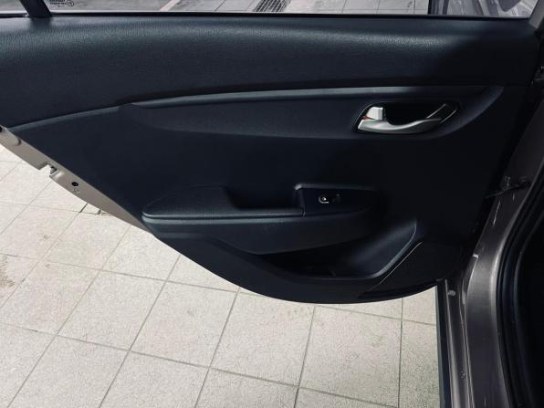 Kia Rio IV с пробегом 2020 года, цена 1 250 000 рублей, 152000 км, хэтчбек, Автокод Объявления