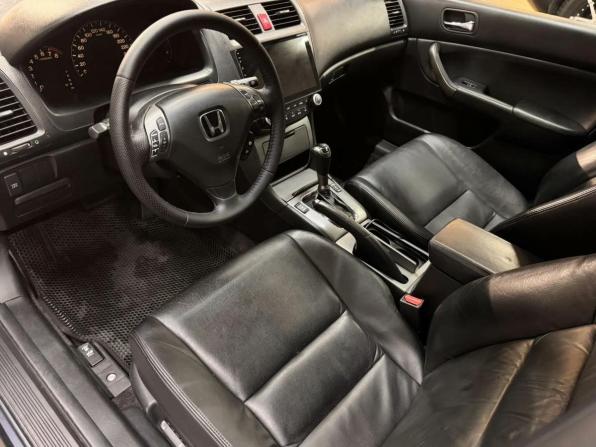 Honda Accord VII Рестайлинг с пробегом 2006 года, цена 997 000 рублей, 382000 км, седан, Автокод Объявления