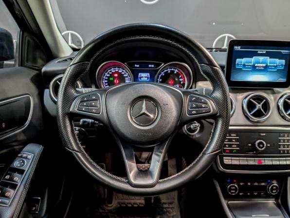 Mercedes-Benz GLA I (X156) с пробегом 2017 года, цена 2 350 000 рублей, 124500 км, внедорожник, Автокод Объявления