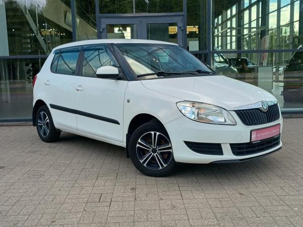 Skoda Fabia II Рестайлинг с пробегом 2011 года, цена 390 000 рублей, 168211 км, хэтчбек, Автокод Объявления