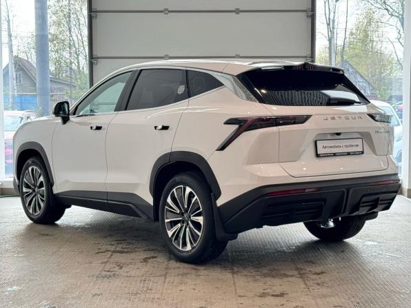 JETOUR DASHING I с пробегом 2024 года, цена 2 140 000 рублей, 5057 км, внедорожник, Автокод Объявления
