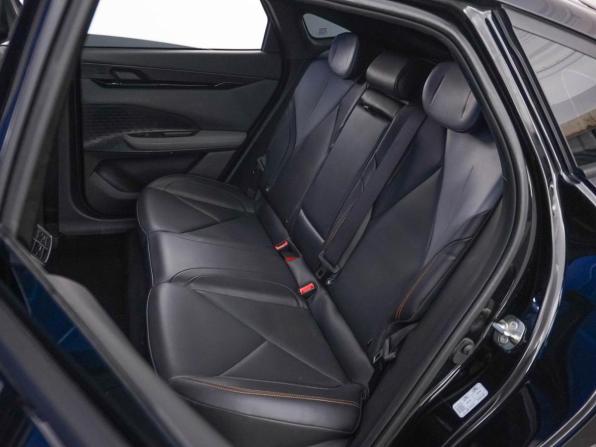 Changan UNI-V I с пробегом 2023 года, цена 2 387 444 рубля, 24814 км, лифтбек, Автокод Объявления