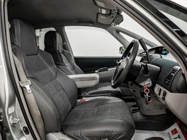 Toyota Opa I Рестайлинг с пробегом 2003 года, цена 627 000 рублей, 185058 км, универсал, Автокод Объявления