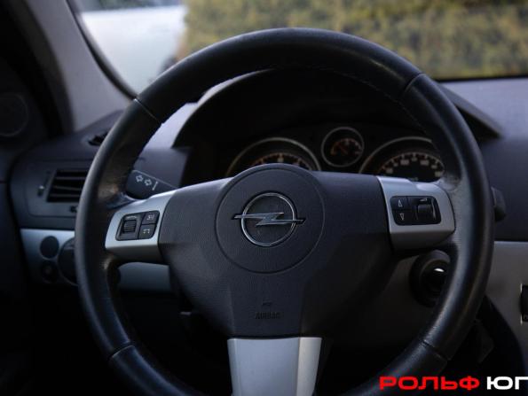 Opel Astra H Рестайлинг с пробегом 2009 года, цена 488 000 рублей, 307264 км, хэтчбек, Автокод Объявления