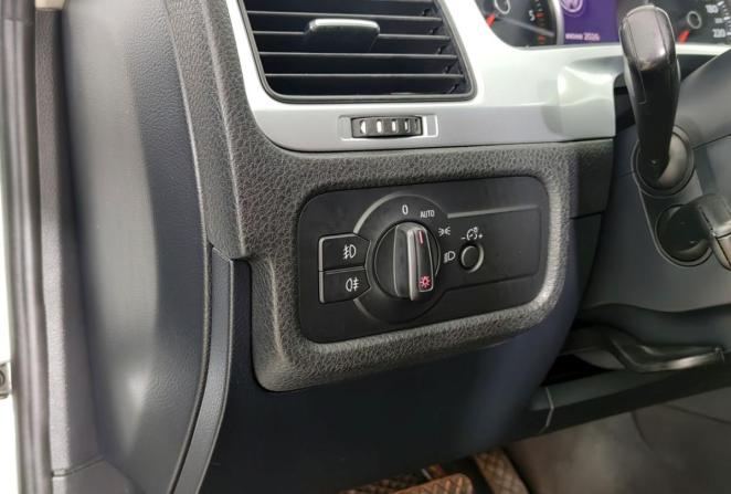 Volkswagen Touareg II Рестайлинг с пробегом 2014 года, цена 1 999 000 рублей, 249500 км, внедорожник, Автокод Объявления