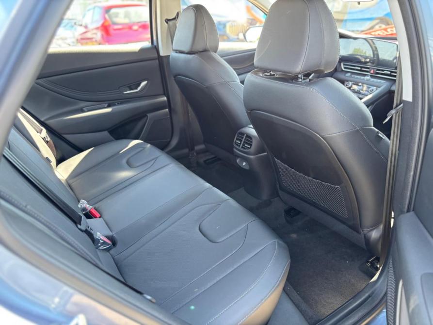 Hyundai Elantra VII (CN7) Рестайлинг Набережные Челны  - изображение 15