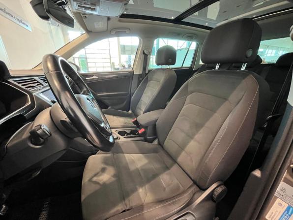 Volkswagen Tiguan II с пробегом 2018 года, цена 2 950 000 рублей, 74685 км, внедорожник, Автокод Объявления
