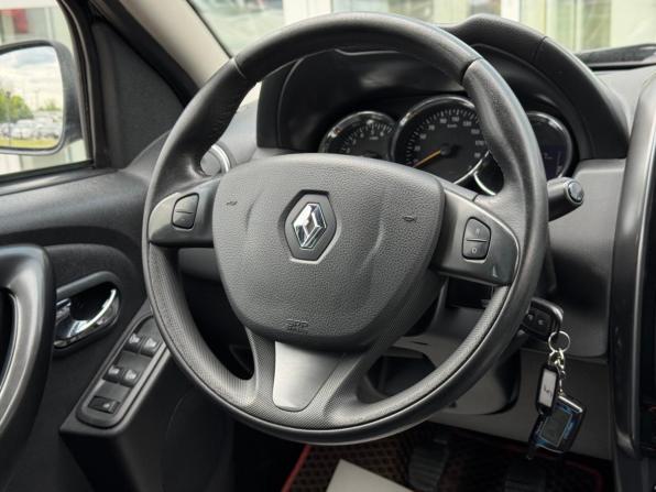 Renault Duster I Рестайлинг с пробегом 2015 года, цена 1 135 000 рублей, 170337 км, внедорожник, Автокод Объявления