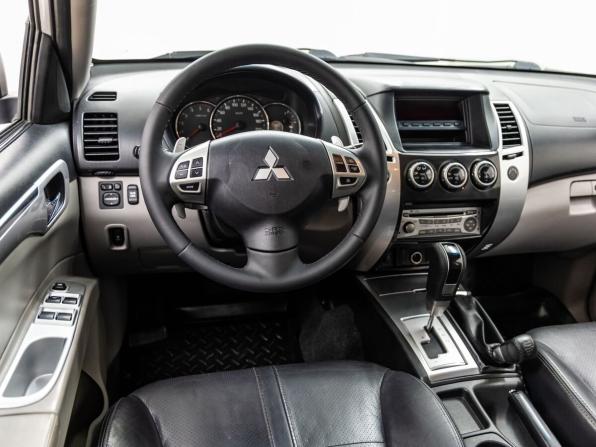 Mitsubishi Pajero Sport II с пробегом 2011 года, цена 1 898 000 рублей, 159704 км, внедорожник, Автокод Объявления