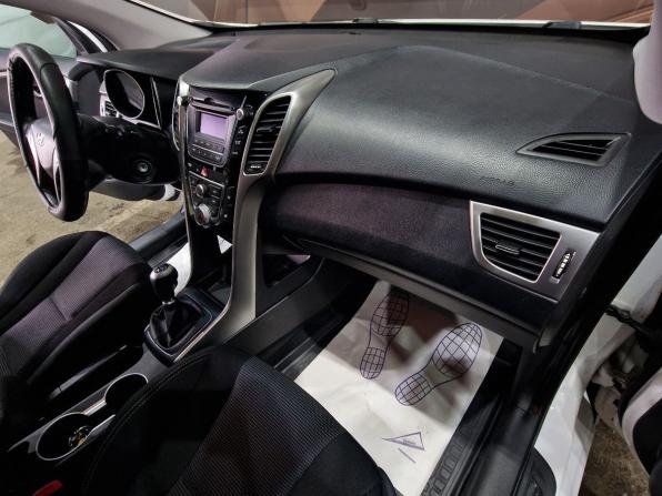 Hyundai i30 II с пробегом 2012 года, цена 850 000 рублей, 170423 км, хэтчбек, Автокод Объявления
