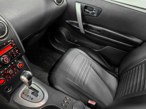 Nissan Qashqai I с пробегом 2008 года, цена 620 000 рублей, 355337 км, внедорожник, Автокод Объявления
