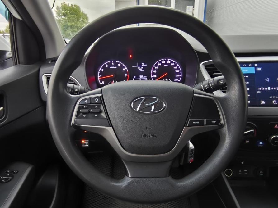 Hyundai Solaris II Белгород  - изображение 11