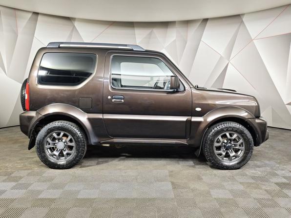Suzuki Jimny III Рестайлинг 2 с пробегом 2015 года, цена 1 447 000 рублей, 166313 км, внедорожник, Автокод Объявления
