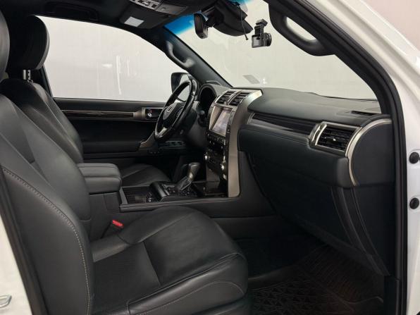 Lexus GX II Рестайлинг 2 с пробегом 2021 года, цена 7 700 000 рублей, 76807 км, внедорожник, Автокод Объявления