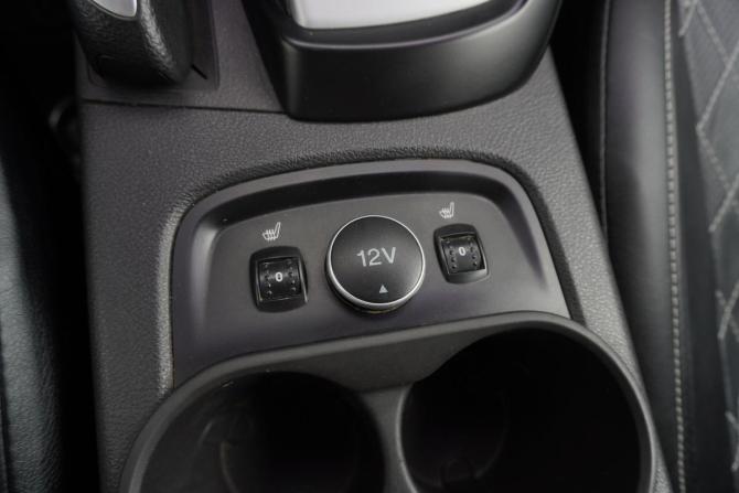 Ford Focus III с пробегом 2012 года, цена 733 000 рублей, 160300 км, седан, Автокод Объявления