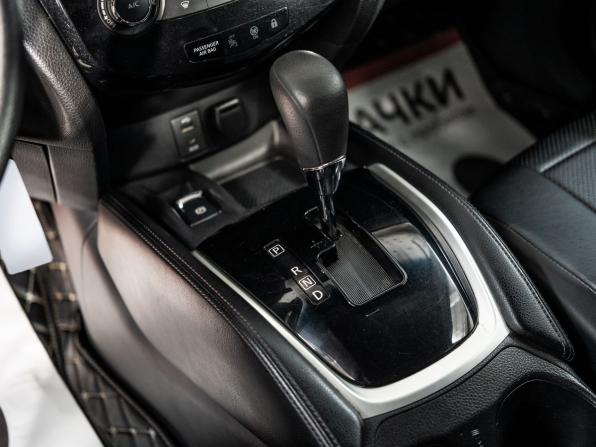 Nissan Qashqai II с пробегом 2017 года, цена 1 500 000 рублей, 182082 км, внедорожник, Автокод Объявления