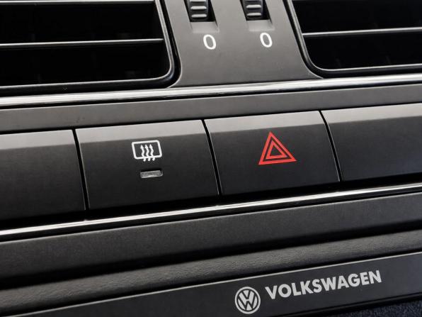 Volkswagen Polo V Рестайлинг с пробегом 2015 года, цена 937 000 рублей, 109373 км, седан, Автокод Объявления
