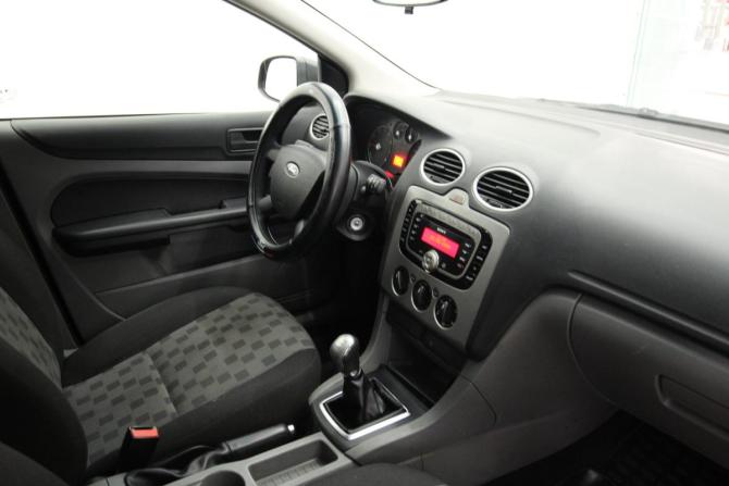 Ford Focus II Рестайлинг с пробегом 2008 года, цена 420 000 рублей, 221800 км, седан, Автокод Объявления
