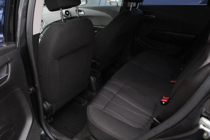 Chevrolet Aveo II с пробегом 2015 года, цена 810 000 рублей, 110976 км, хэтчбек, Автокод Объявления