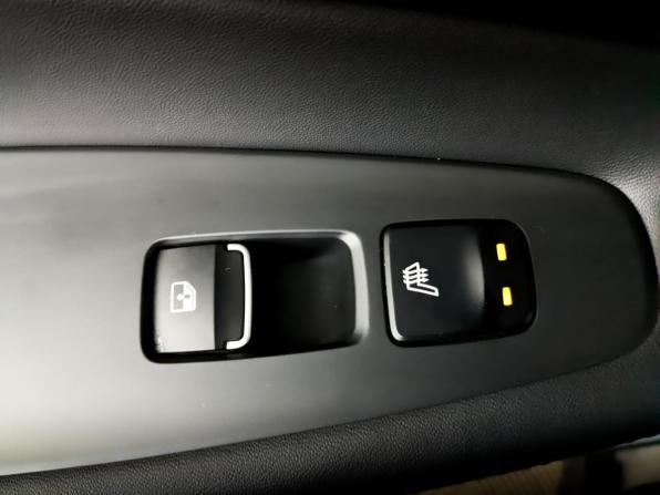 Hyundai Santa Fe IV Рестайлинг с пробегом 2021 года, цена 3 270 000 рублей, 83778 км, внедорожник, Автокод Объявления