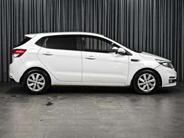 Kia Rio III Рестайлинг с пробегом 2016 года, цена 1 108 070 рублей, 120882 км, хэтчбек, Автокод Объявления