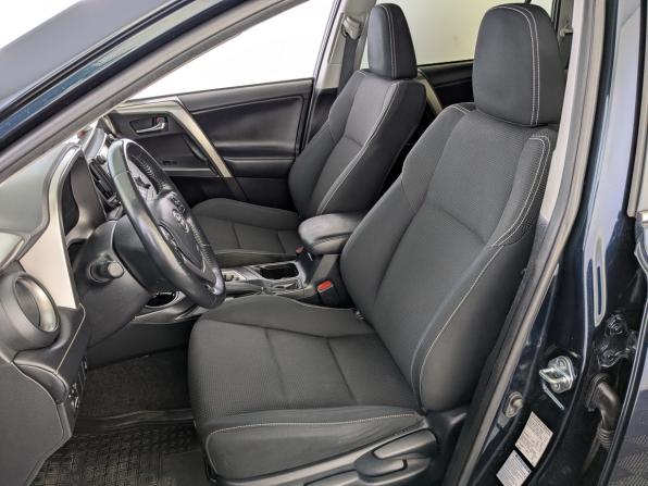 Toyota RAV4 IV (XA40) Рестайлинг с пробегом 2019 года, цена 2 435 000 рублей, 165071 км, внедорожник, Автокод Объявления