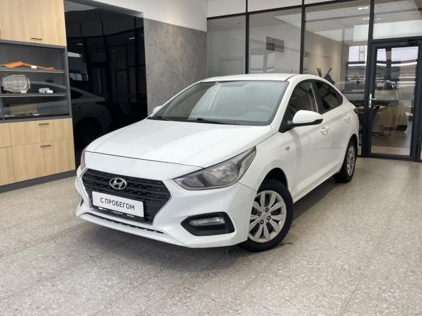 Hyundai Solaris II с пробегом 2018 года, цена 950 000 рублей, 127222 км, седан, Автокод Объявления