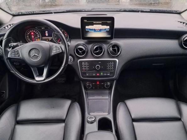 Mercedes-Benz GLA I (X156) Рестайлинг с пробегом 2018 года, цена 1 765 000 рублей, 189000 км, внедорожник, Автокод Объявления