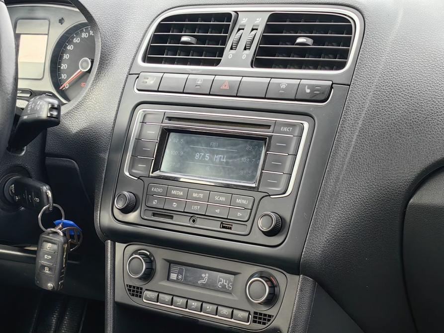 Volkswagen Polo V Санкт-Петербург  - изображение 10