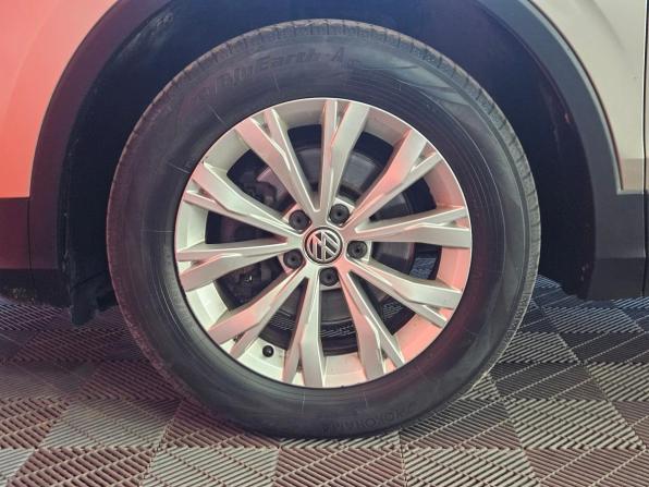 Volkswagen Tiguan II с пробегом 2018 года, цена 1 875 000 рублей, 121043 км, внедорожник, Автокод Объявления