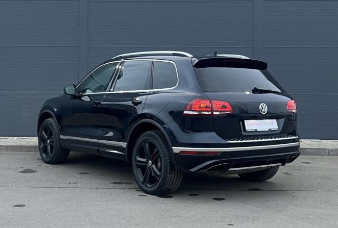 Volkswagen Touareg II Рестайлинг с пробегом 2016 года, цена 2 790 000 рублей, 215989 км, внедорожник, Автокод Объявления