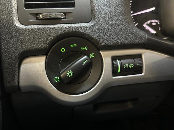 Skoda Octavia II (A5) Рестайлинг с пробегом 2013 года, цена 925 000 рублей, 142410 км, лифтбек, Автокод Объявления