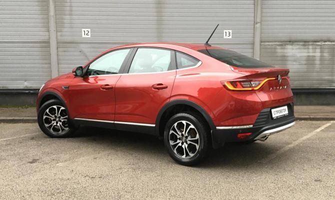 Renault Arkana I с пробегом 2021 года, цена 1 549 000 рублей, 36841 км, внедорожник, Автокод Объявления