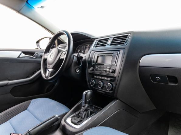 Volkswagen Jetta VI с пробегом 2013 года, цена 1 148 000 рублей, 172448 км, седан, Автокод Объявления