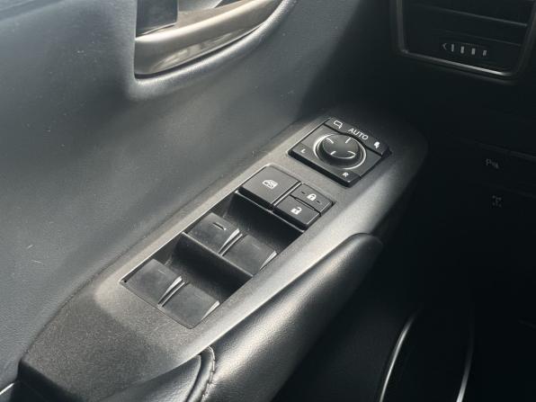 Lexus NX I с пробегом 2015 года, цена 3 070 000 рублей, 136789 км, внедорожник, Автокод Объявления