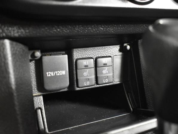 Toyota Corolla XI (E160 E170 E180) с пробегом 2013 года, цена 889 900 рублей, 374360 км, седан, Автокод Объявления