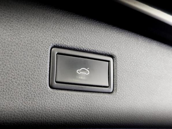 Volkswagen Tiguan II с пробегом 2019 года, цена 2 850 000 рублей, 98000 км, внедорожник, Автокод Объявления