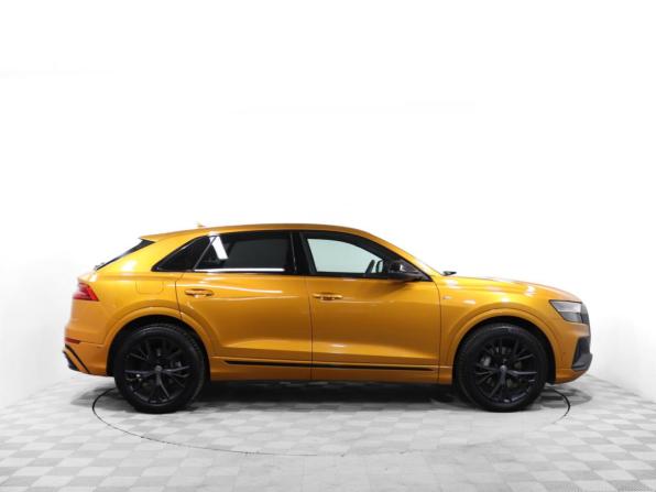 Audi Q8 I (4M) с пробегом 2018 года, цена 6 299 000 рублей, 58339 км, внедорожник, Автокод Объявления