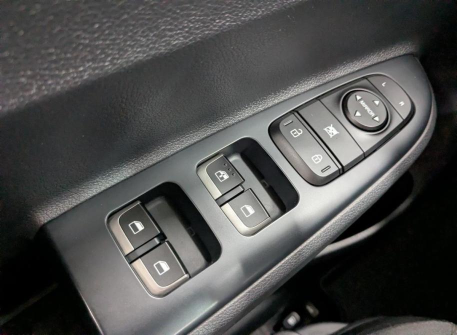 Kia Rio IV Рестайлинг Санкт-Петербург  - изображение 29