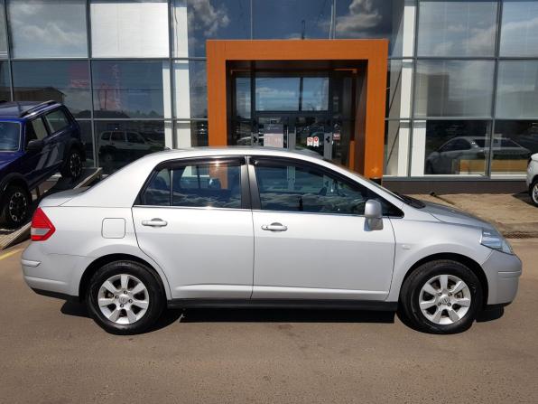 Nissan Tiida I Рестайлинг с пробегом 2010 года, цена 799 000 рублей, 130253 км, седан, Автокод Объявления