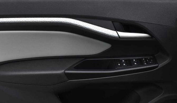 Lada (ВАЗ) Vesta I с пробегом 2021 года, цена 1 015 000 рублей, 97703 км, универсал, Автокод Объявления