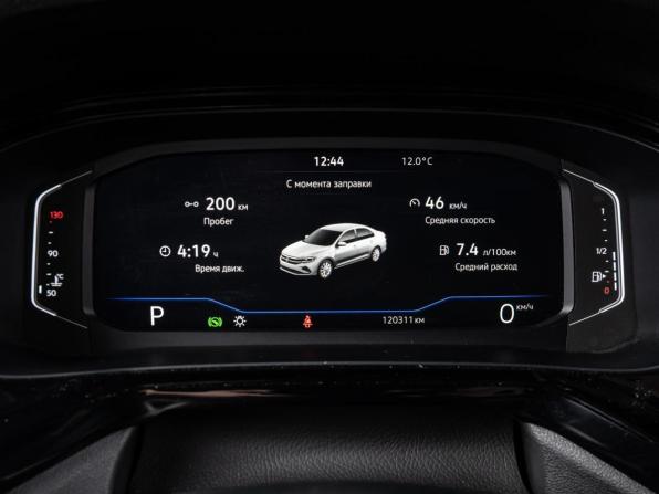 Volkswagen Polo VI с пробегом 2021 года, цена 1 790 000 рублей, 120311 км, лифтбек, Автокод Объявления