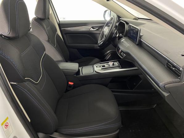 Haval Jolion I с пробегом 2023 года, цена 1 795 000 рублей, 39299 км, внедорожник, Автокод Объявления