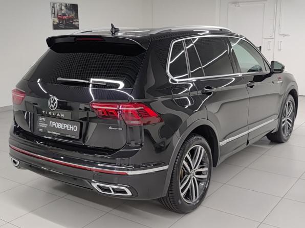 Volkswagen Tiguan II Рестайлинг с пробегом 2021 года, цена 4 243 000 рублей, 67635 км, внедорожник, Автокод Объявления