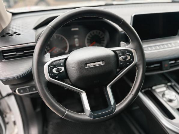 Haval Jolion I с пробегом 2023 года, цена 1 814 000 рублей, 51138 км, внедорожник, Автокод Объявления